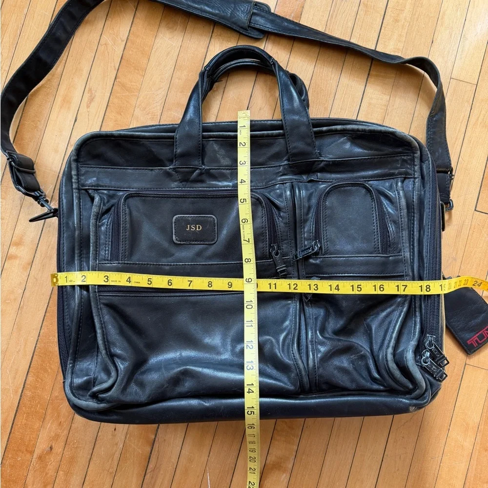 Vintage TUMI Alpha Leather Briefcase Laptop Expandable 9621D3 Messenger Bag